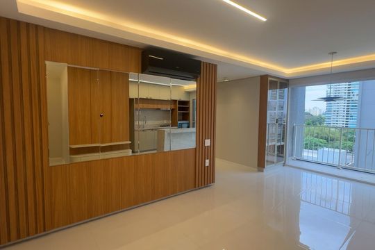 Apartamento para alugar com 3 quartos, 80m² em Setor Bueno, Goiânia
