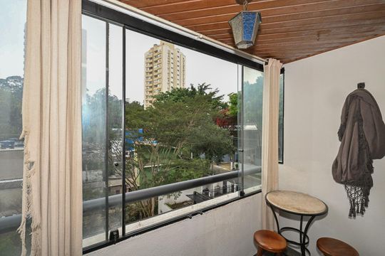 Varanda de apartamento à venda com 2 quartos, 61m² em Super Quadra Morumbi, São Paulo