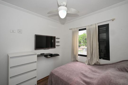 Quarto de apartamento à venda com 2 quartos, 61m² em Super Quadra Morumbi, São Paulo
