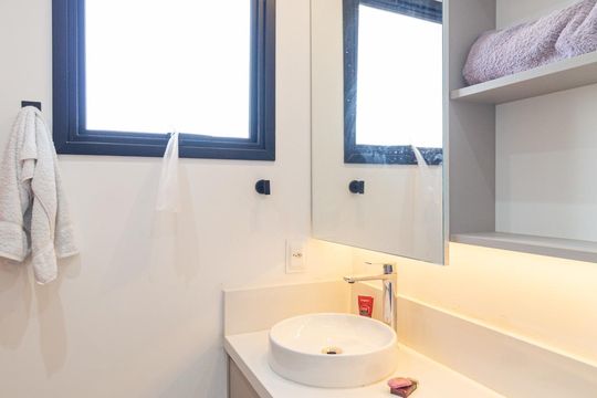 Banheiro de kitnet/studio à venda com 1 quarto, 25m² em Centro, Osasco