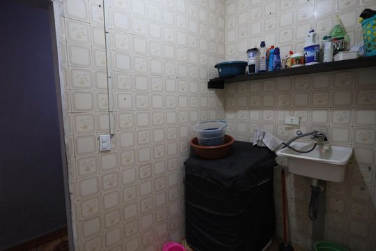 Área de Serviço de casa à venda com 3 quartos, 518m² em Santo Antônio, Osasco
