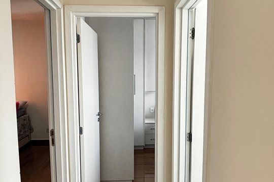 Corredor de apartamento à venda com 2 quartos, 54m² em Vila Humaita, Santo André