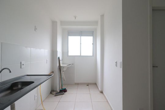 Cozinha de apartamento para alugar com 2 quartos, 43m² em Jardim Emília, Ribeirão Preto