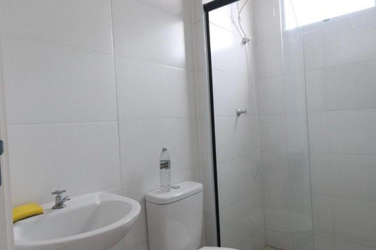 Banheiro de apartamento para alugar com 2 quartos, 43m² em Jardim Emília, Ribeirão Preto