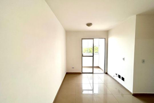 Sala de apartamento para alugar com 3 quartos, 60m² em Vila Inglesa, São Paulo