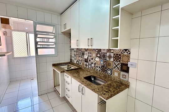 Cozinha de apartamento para alugar com 3 quartos, 66m² em Vila Melliani, Guarulhos