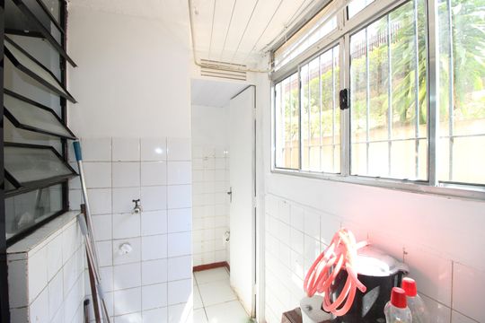Área de serviço de apartamento para alugar com 2 quartos, 72m² em Jardim Aurora (zona Leste), São Paulo