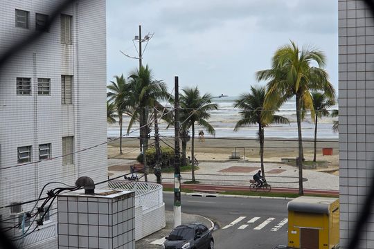 Vista do Quarto de kitnet/studio para alugar com 1 quarto, 28m² em Vila Tupi, Praia Grande