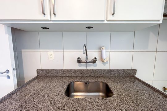 Cozinha de apartamento à venda com 2 quartos, 97m² em Sumaré, São Paulo