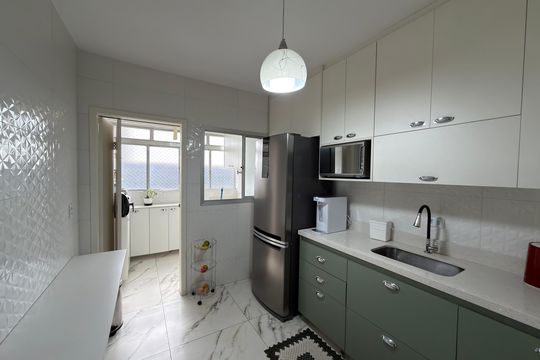 Cozinha de apartamento à venda com 2 quartos, 67m² em Jardim Continental, São Bernardo do Campo