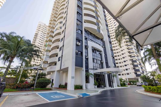 Fachada de apartamento para alugar com 3 quartos, 76m² em Recreio dos Bandeirantes, Rio de Janeiro