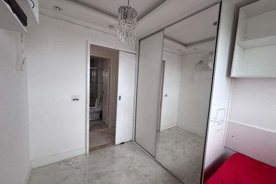 Quarto de apartamento para alugar com 3 quartos, 76m² em Recreio dos Bandeirantes, Rio de Janeiro