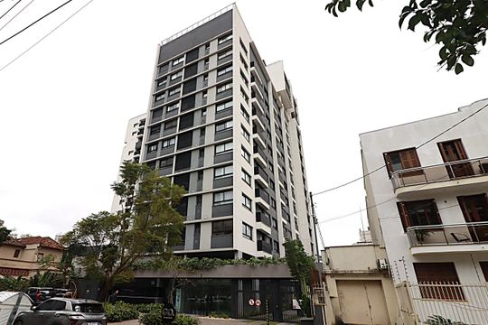 Fachada de kitnet/studio para alugar com 1 quarto, 37m² em Rio Branco, Porto Alegre
