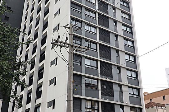 Fachada de kitnet/studio para alugar com 1 quarto, 37m² em Rio Branco, Porto Alegre