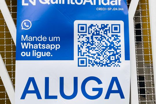 Placa de casa para alugar com 1 quarto, 50m² em Jardim Presidente Kennedy, Embu das Artes