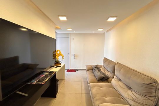Apartamento à venda com 2 quartos, 67m² em Pedra Azul, Contagem