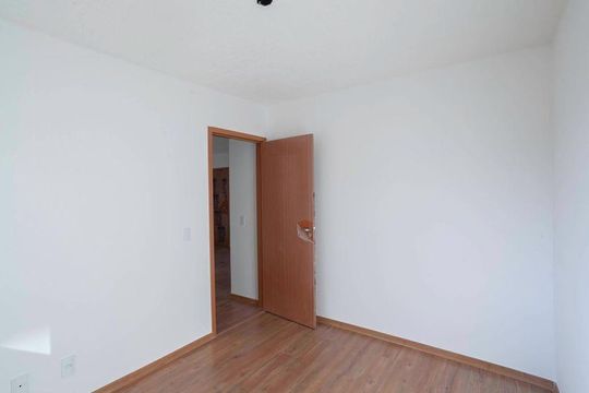 Quarto de apartamento à venda com 2 quartos, 45m² em Bom Jesus, Contagem