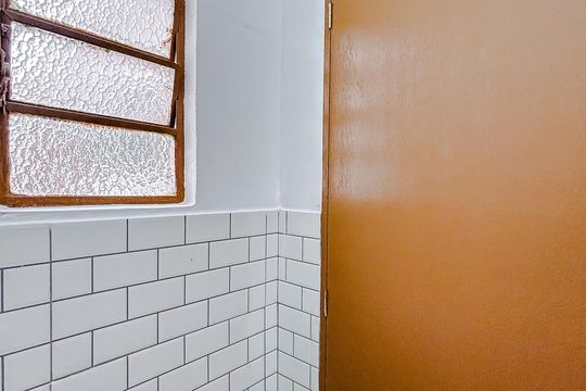 Banheiro de serviço de casa para alugar com 3 quartos, 100m² em Chácara Santo Antônio (zona Leste), São Paulo