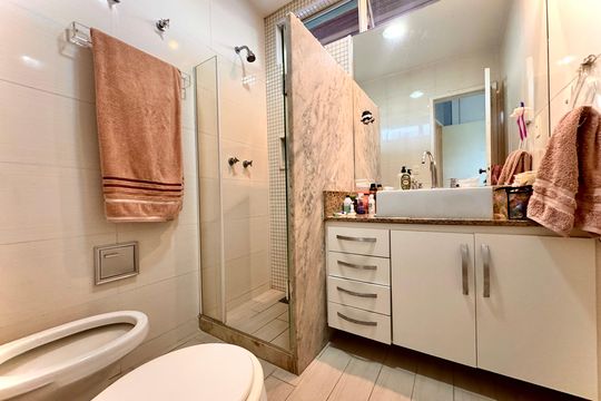 Apartamento à venda com 3 quartos, 129m² em Cosme Velho, Rio de Janeiro