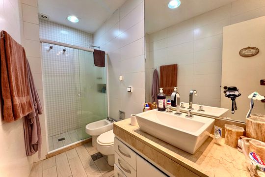 Apartamento à venda com 3 quartos, 129m² em Cosme Velho, Rio de Janeiro