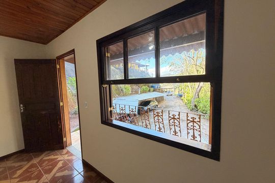 Salas de casa para alugar com 2 quartos, 60m² em Araras, Petrópolis