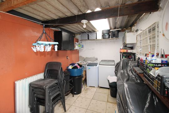 Área de Serviço de casa à venda com 3 quartos, 62m² em Jardim Sao Joao (guaianazes), São Paulo