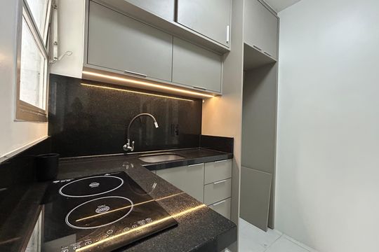 Cozinha  de apartamento para alugar com 2 quartos, 55m² em Centro, Florianópolis