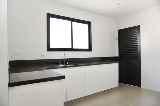 Cozinha e Área de Serviço de apartamento à venda com 3 quartos, 158m² em São Lucas, Belo Horizonte