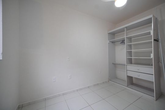 Quarto 1 de apartamento para alugar com 3 quartos, 65m² em Ingleses do Rio Vermelho, Florianópolis