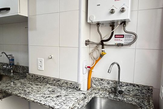 Cozinha e Área de Serviço de apartamento para alugar com 2 quartos, 43m² em Sumarezinho, Santo André