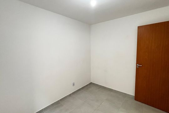 Quarto 2 de apartamento para alugar com 2 quartos, 43m² em Sumarezinho, Santo André