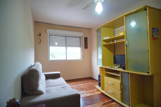 Sala de apartamento para alugar com 1 quarto, 47m² em Agronomia, Porto Alegre