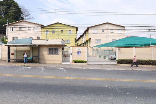 Fachada  de casa de condomínio para alugar com 2 quartos, 70m² em Jardim Norma, São Paulo