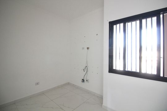 Sala de apartamento para alugar com 1 quarto, 30m² em Parque Paineiras, São Paulo