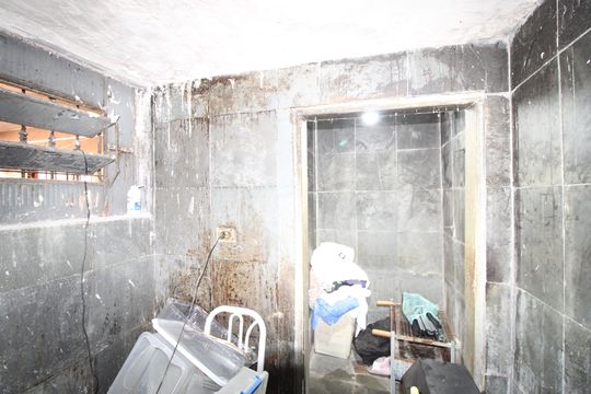 Despensa 1 de casa à venda com 5 quartos, 180m² em Jardim Santo Antonio, São Paulo