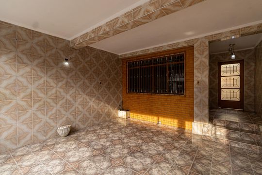 Garagem de casa para alugar com 3 quartos, 130m² em Cidade Nova São Miguel, São Paulo