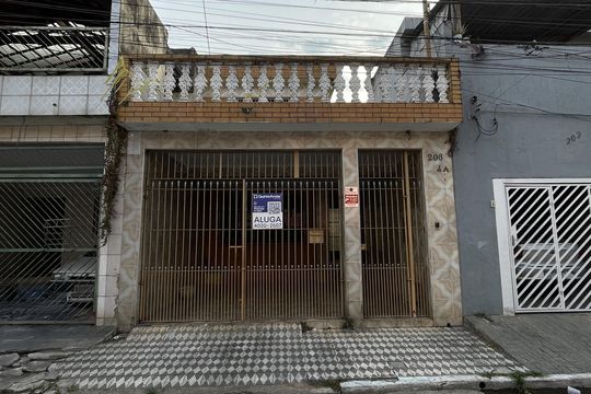 Fachada de casa para alugar com 3 quartos, 130m² em Cidade Nova São Miguel, São Paulo