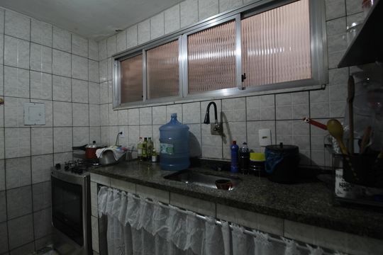 Cozinha de casa para alugar com 2 quartos, 70m² em Curicica, Rio de Janeiro