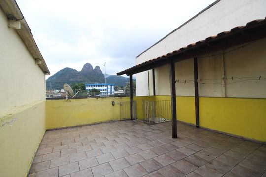 Terraço de casa para alugar com 2 quartos, 70m² em Curicica, Rio de Janeiro