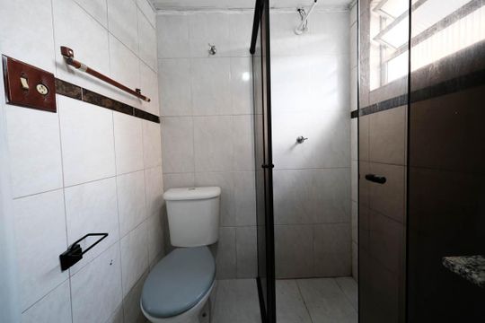 Banheiro de apartamento à venda com 2 quartos, 59m² em Cangaiba, São Paulo