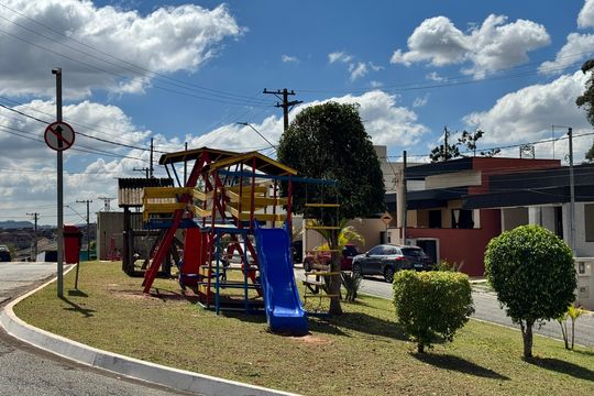 Área comum - Playground de casa de condomínio para alugar com 3 quartos, 239m² em Chácara Roselândia, Cotia
