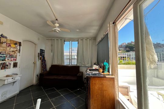 Apartamento à venda com 2 quartos, 60m² em Copacabana, Rio de Janeiro