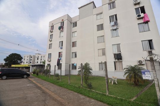 Fachada/placa de apartamento à venda com 2 quartos, 47m² em Mato Grande, Canoas