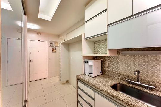 Apartamento para alugar com 2 quartos, 112m² em Jardim Botânico, Rio de Janeiro