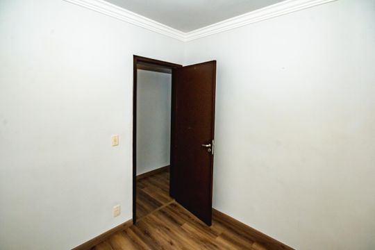 Apartamento para alugar com 3 quartos, 85m² em Planalto, Belo Horizonte