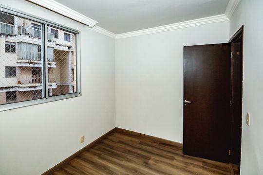 Apartamento para alugar com 3 quartos, 85m² em Planalto, Belo Horizonte