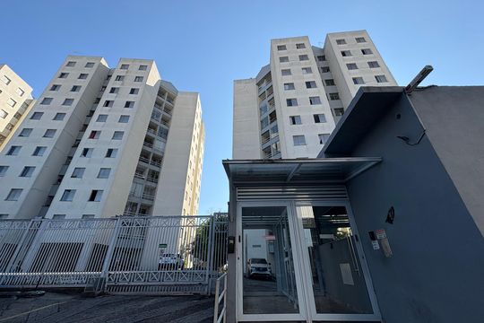 Fachada de apartamento à venda com 2 quartos, 56m² em Jardim Vila Formosa, São Paulo
