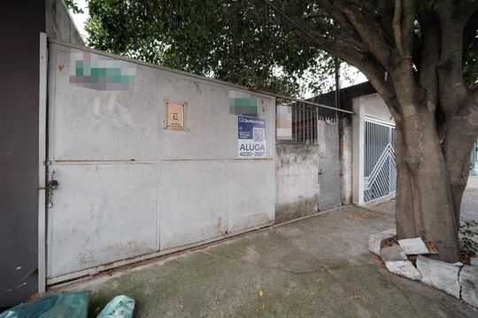 Fachada de casa para alugar com 1 quarto, 40m² em Parque Boturussu, São Paulo