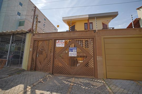 Fachada de casa à venda com 5 quartos, 241m² em Cidade Patriarca, São Paulo