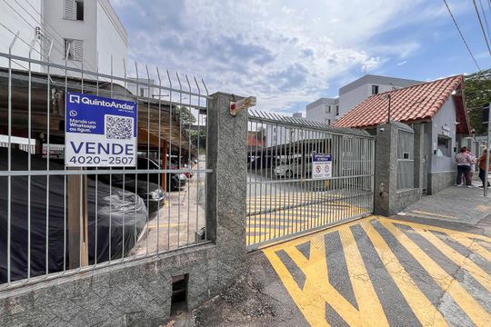 Fachada + plaquinha de apartamento à venda com 2 quartos, 56m² em São José, São Caetano do Sul